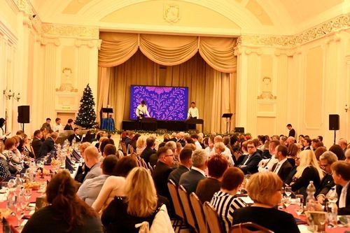 Tíz év, egy közösség – Gálaműsorral ünnepelt a KSZC